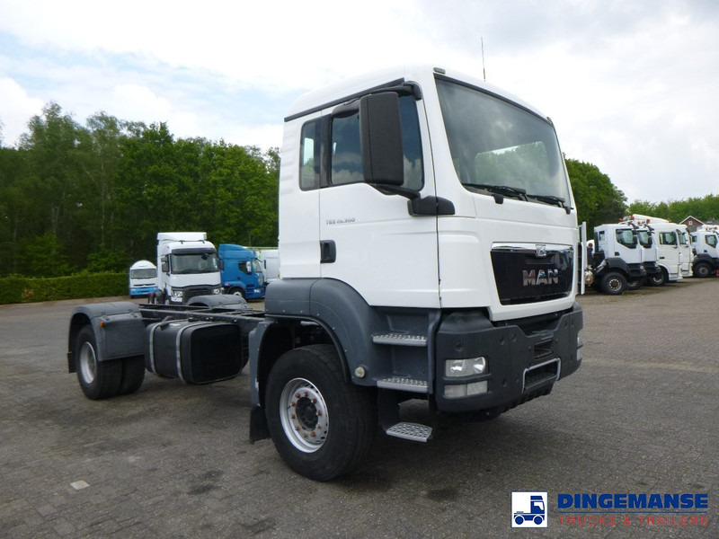 MAN TGS 19.360 4X2 BBS manual Euro 2 chassis + PTO - Važiuoklės sunkvežimis: foto 2 MAN TGS 19.360 4X2 BBS manual Euro 2 chassis + PTO - Važiuoklės sunkvežimis: foto 2