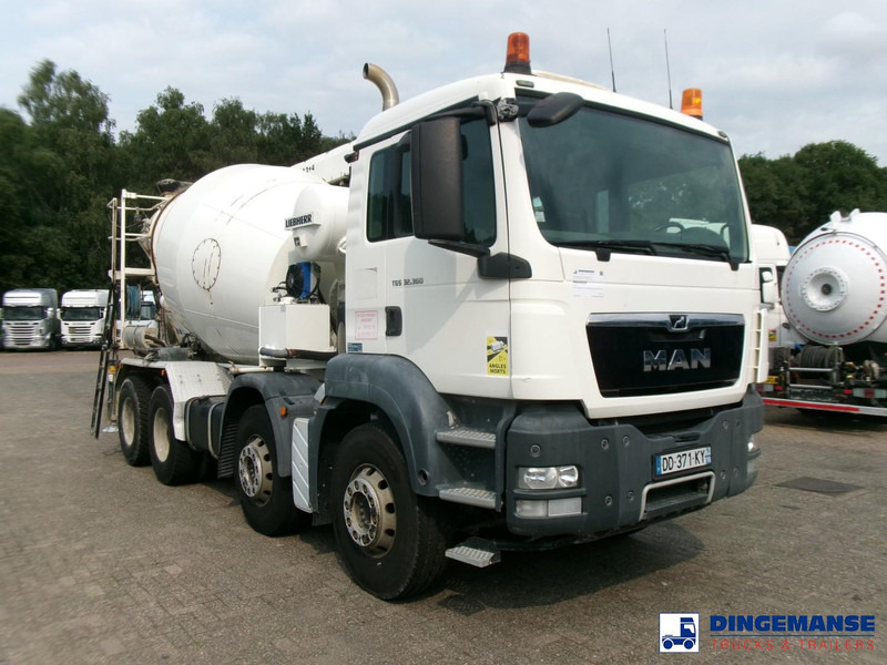 MAN TGS 32.360 8X4 Euro 6 Liebherr concrete mixer 8 m3 + belt - Betonvežis: foto 2 MAN TGS 32.360 8X4 Euro 6 Liebherr concrete mixer 8 m3 + belt - Betonvežis: foto 2