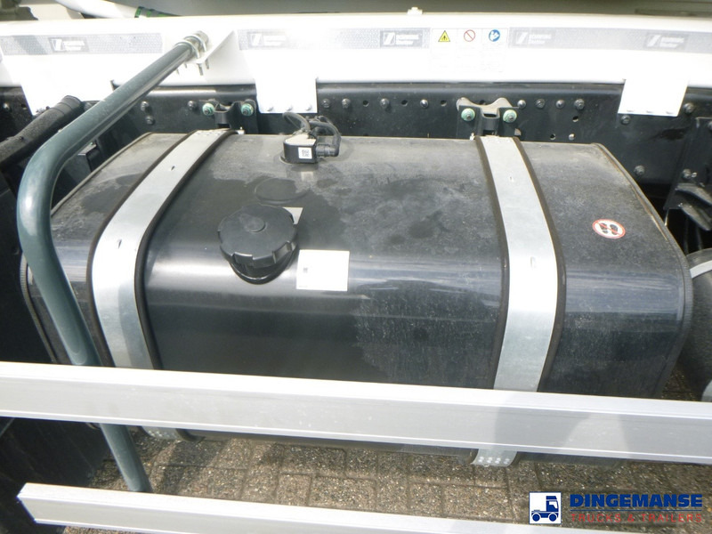 MAN TGS 41.440 8x4 Stetter mixer 12 m3 / new/unused - Betonvežis: foto 5 MAN TGS 41.440 8x4 Stetter mixer 12 m3 / new/unused - Betonvežis: foto 5