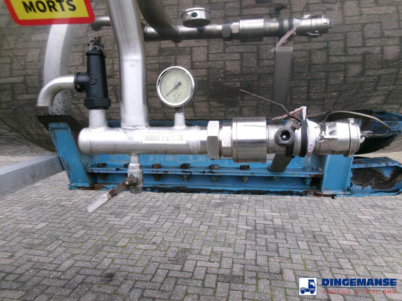 Magyar Chemical tank inox L4BH 33.5 m3 / 3 comp - Puspriekabė cisterna: foto 5 Magyar Chemical tank inox L4BH 33.5 m3 / 3 comp - Puspriekabė cisterna: foto 5