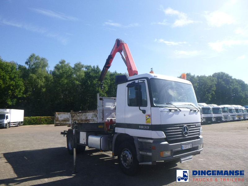 Mercedes-Benz Actros 1835 4x2 tipper + Palfinger PK12000 - Sunkvežimis su kranu: foto 3 Mercedes-Benz Actros 1835 4x2 tipper + Palfinger PK12000 - Sunkvežimis su kranu: foto 3