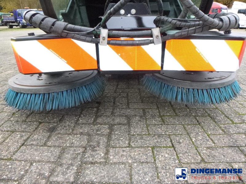 Nilfisk City Ranger CR3500 street sweeper - Gatvių šlavimo mašina: foto 5 Nilfisk City Ranger CR3500 street sweeper - Gatvių šlavimo mašina: foto 5