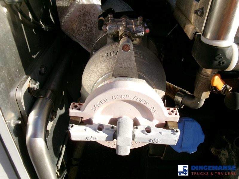 Autocisterna Renault Midlum 270 4x2 fuel tank 11.5 m3 / 4 comp ADR 26-04-2024: foto 10