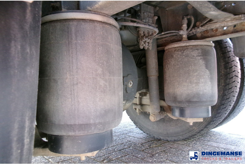 Renault Premium 300 4x2 fuel tank 14.2 m3 / 4 comp - Autocisterna: foto 5 Renault Premium 300 4x2 fuel tank 14.2 m3 / 4 comp - Autocisterna: foto 5
