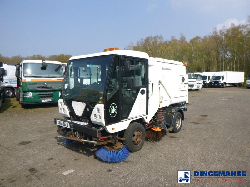 Scarab Minor Euro 5 street sweeper - Gatvių šlavimo mašina: foto 1 Scarab Minor Euro 5 street sweeper - Gatvių šlavimo mašina: foto 1