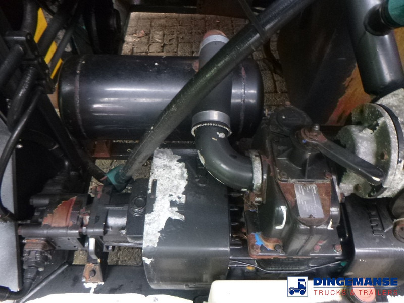 Asenizatorius VALLELY Vacuum tank alu 30 m3 / 1 comp + Engine: foto 14