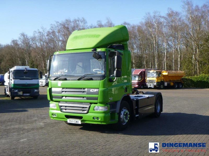 DAF CF 75.310 4x2 RHD - Vilkikas: foto 1 DAF CF 75.310 4x2 RHD - Vilkikas: foto 1