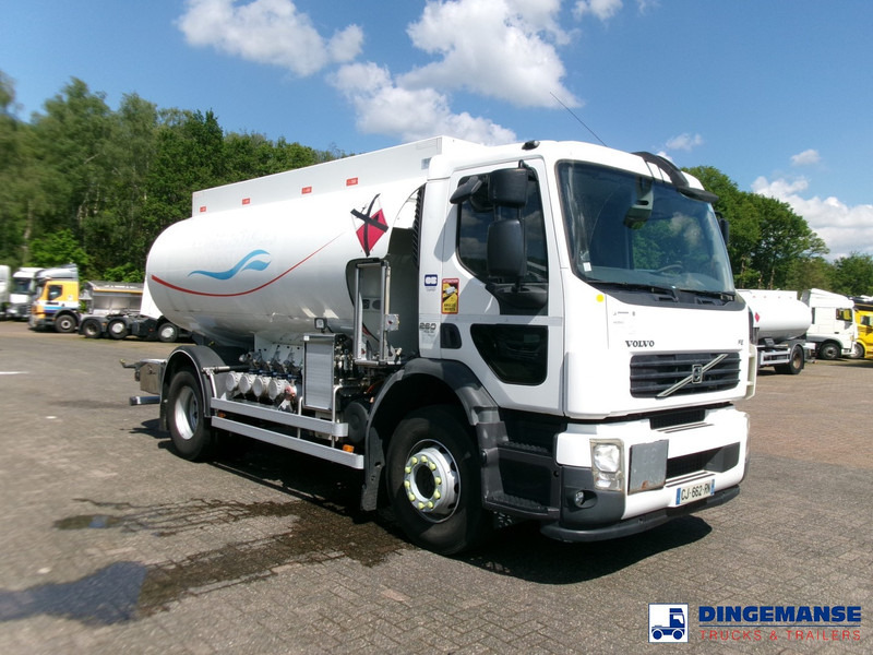 Volvo FE 260 4x2 dxi fuel tank 13.3 m3 / 4 comp / ADR 21-06-2024 - Autocisterna: foto 2 Volvo FE 260 4x2 dxi fuel tank 13.3 m3 / 4 comp / ADR 21-06-2024 - Autocisterna: foto 2
