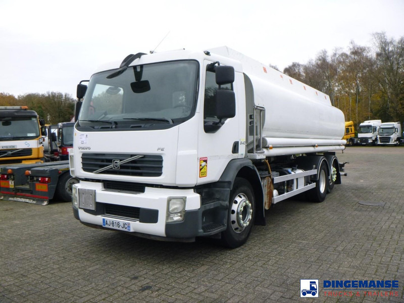 Volvo FE 340 6x2 fuel tank 22.1 m3 / 6 comp - Autocisterna: foto 1 Volvo FE 340 6x2 fuel tank 22.1 m3 / 6 comp - Autocisterna: foto 1