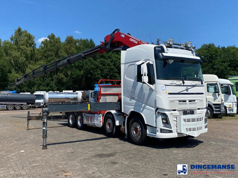 Volvo FH 550 8x4 Euro 6 + Copma 820.8 J6 - Sunkvežimis su kranu: foto 2 Volvo FH 550 8x4 Euro 6 + Copma 820.8 J6 - Sunkvežimis su kranu: foto 2