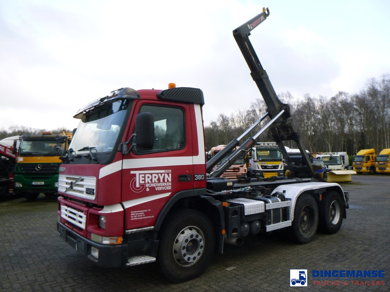 Volvo FM12 380 6x4 Euro 2 Hiab Multilift container hook 21 t - Hook-lift sunkvežimis: foto 1 Volvo FM12 380 6x4 Euro 2 Hiab Multilift container hook 21 t - Hook-lift sunkvežimis: foto 1
