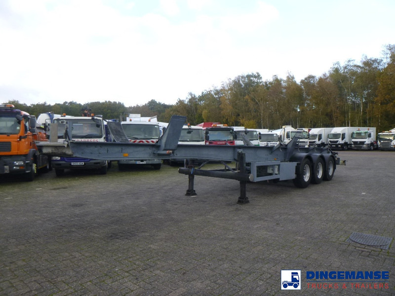 Filiat 3-axle tank trailer chassis incl supports - Puspriekabė cisterna: foto 1 Filiat 3-axle tank trailer chassis incl supports - Puspriekabė cisterna: foto 1