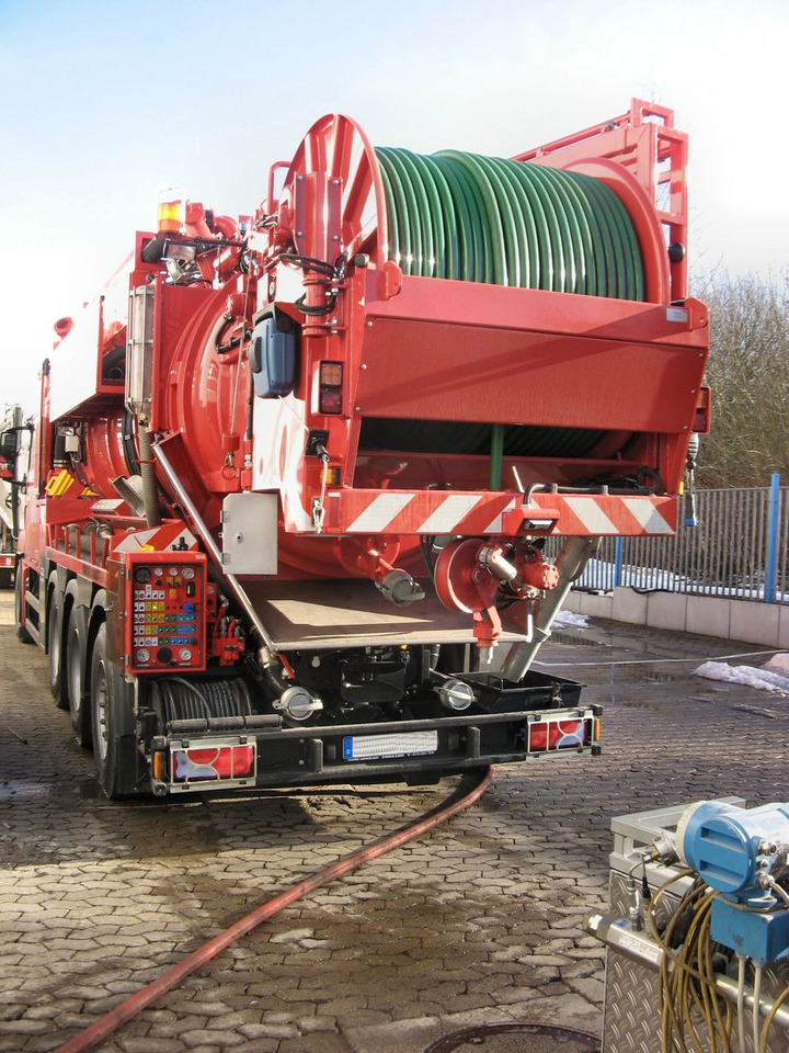 MAN TGS 35.540 8x4 Müller 16m³ WRG + 800 meter HD - Asenizatorius: foto 4 MAN TGS 35.540 8x4 Müller 16m³ WRG + 800 meter HD - Asenizatorius: foto 4