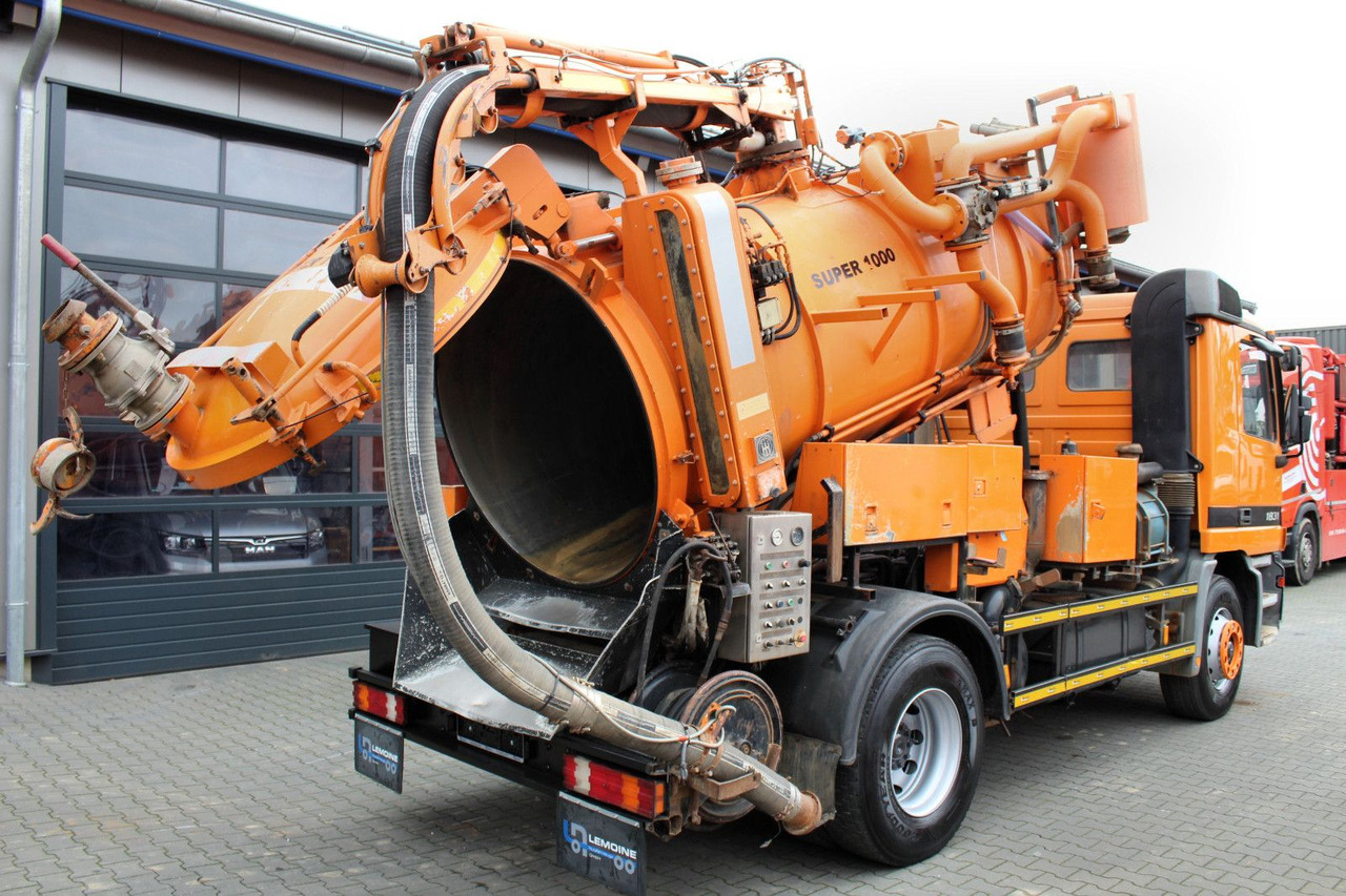 Mercedes-Benz Actros 1831 4x2 Hellmers 6,5m³ V2A INOX Kipper - Asenizatorius: foto 4 Mercedes-Benz Actros 1831 4x2 Hellmers 6,5m³ V2A INOX Kipper - Asenizatorius: foto 4