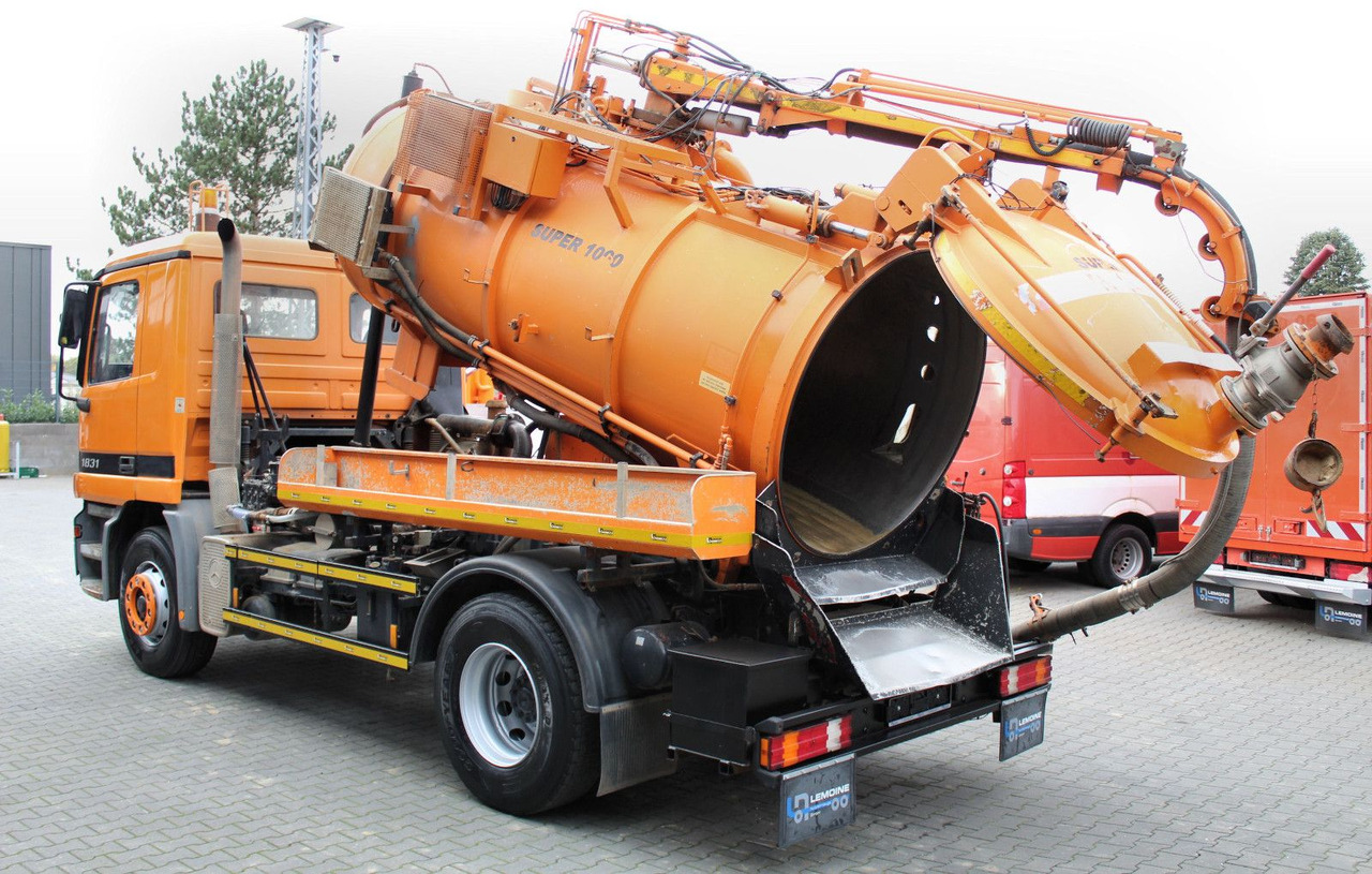 Mercedes-Benz Actros 1831 4x2 Hellmers 6,5m³ V2A INOX Kipper - Asenizatorius: foto 3 Mercedes-Benz Actros 1831 4x2 Hellmers 6,5m³ V2A INOX Kipper - Asenizatorius: foto 3