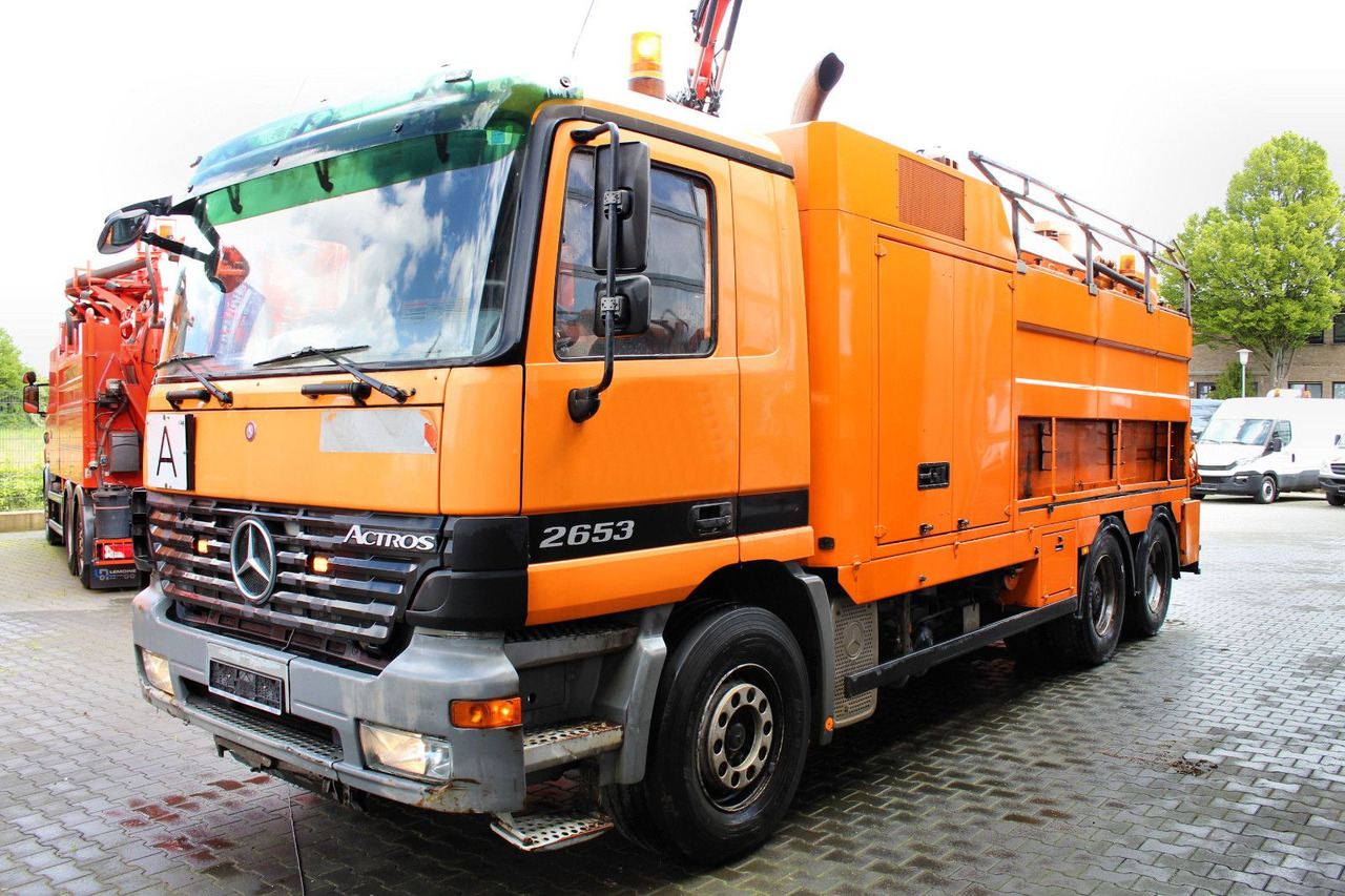 Mercedes-Benz Actros 2653 6x4 V8 Müller 16m³ Saug u.Spül-Kombi - Asenizatorius: foto 2 Mercedes-Benz Actros 2653 6x4 V8 Müller 16m³ Saug u.Spül-Kombi - Asenizatorius: foto 2