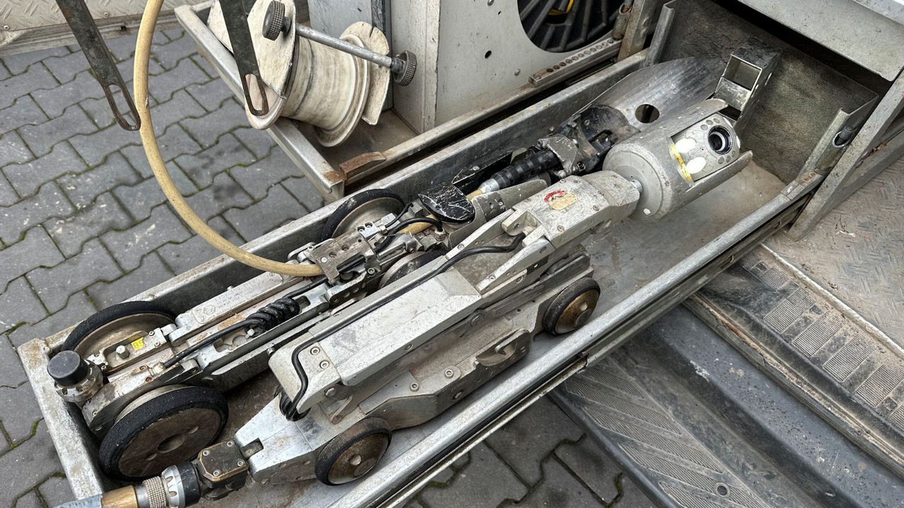 Mercedes-Benz Sprinter 516 CDI IBAK-TV Kamera Inspektion LISY - Asenizatorius: foto 3 Mercedes-Benz Sprinter 516 CDI IBAK-TV Kamera Inspektion LISY - Asenizatorius: foto 3