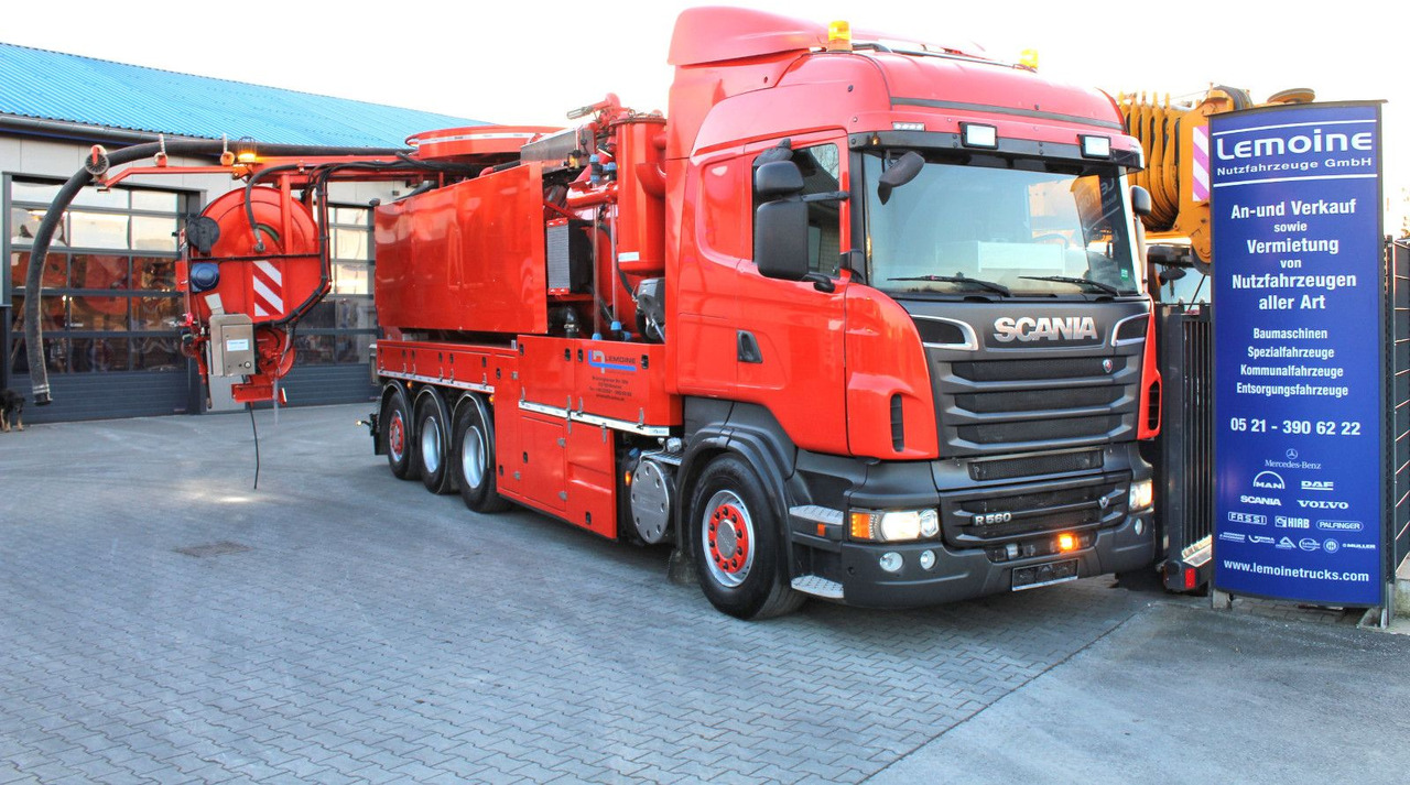 Scania R560 V8 8x4 Kroll 20m³ WRG 2x HD-Pumpe 620 Liter - Asenizatorius: foto 1 Scania R560 V8 8x4 Kroll 20m³ WRG 2x HD-Pumpe 620 Liter - Asenizatorius: foto 1