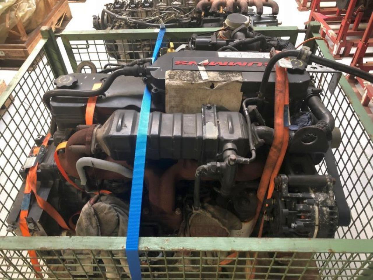 Cummins QSB6.7 164 - Variklis: foto 1 Cummins QSB6.7 164 - Variklis: foto 1