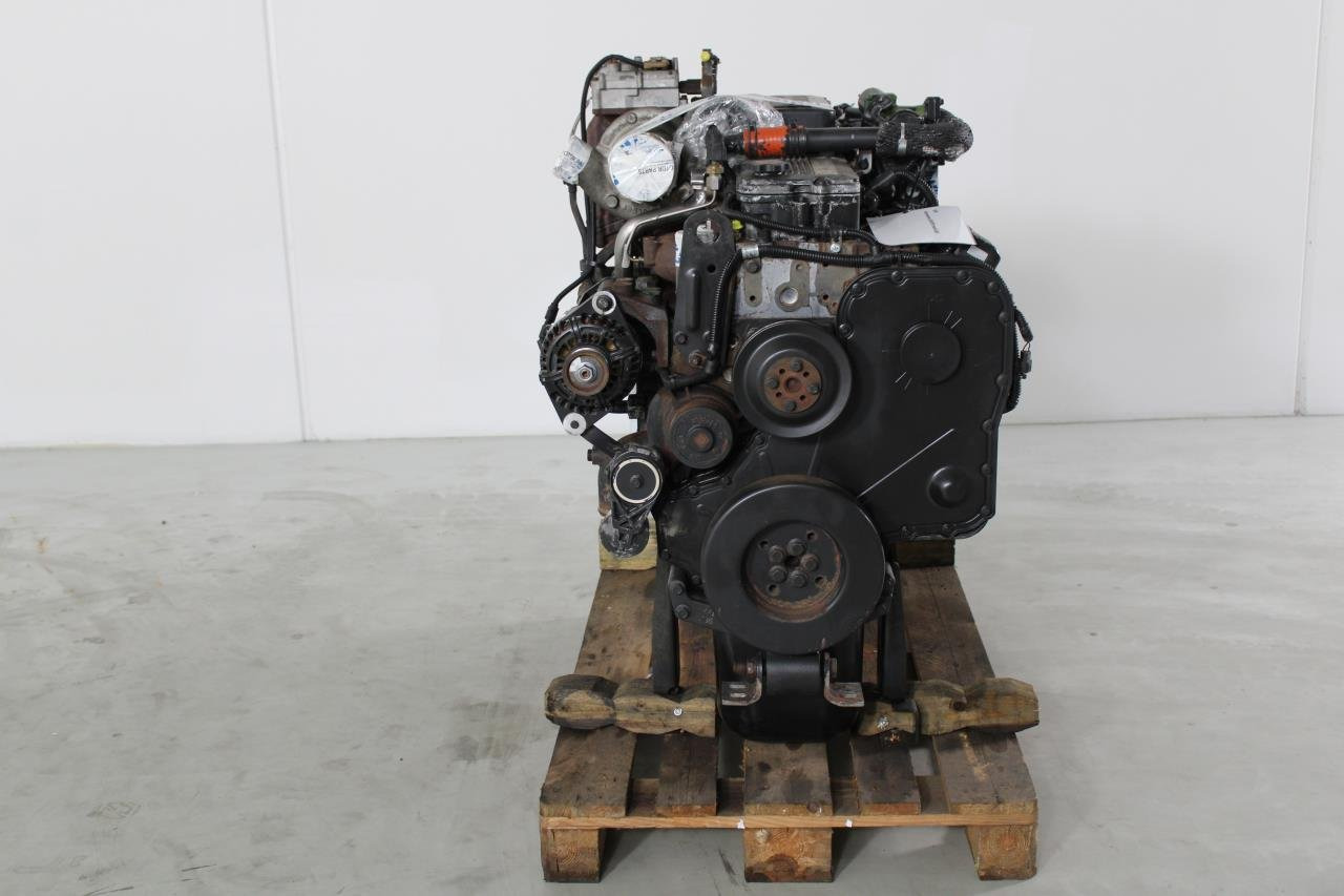 Cummins QSL9 380 - Variklis - Krovimo technika: foto 3 Cummins QSL9 380 - Variklis - Krovimo technika: foto 3