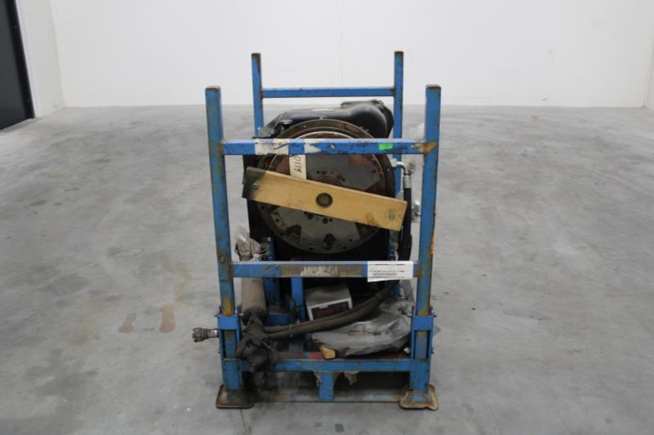 Dana 13.9TE10319-25 - Transmisija - Krovimo technika: foto 3 Dana 13.9TE10319-25 - Transmisija - Krovimo technika: foto 3