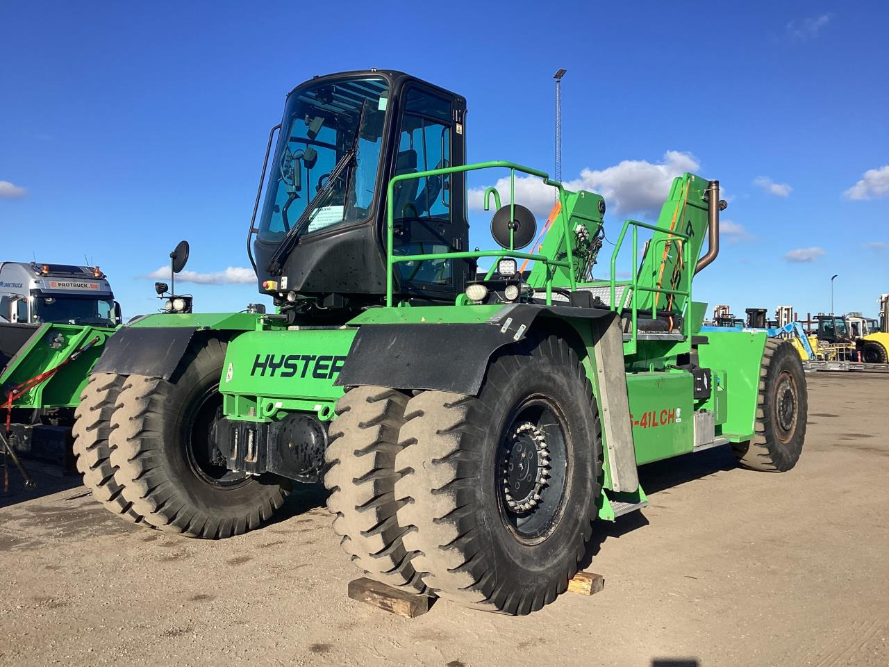Hyster RS46-41L CH - Stelažų krautuvas: foto 2 Hyster RS46-41L CH - Stelažų krautuvas: foto 2