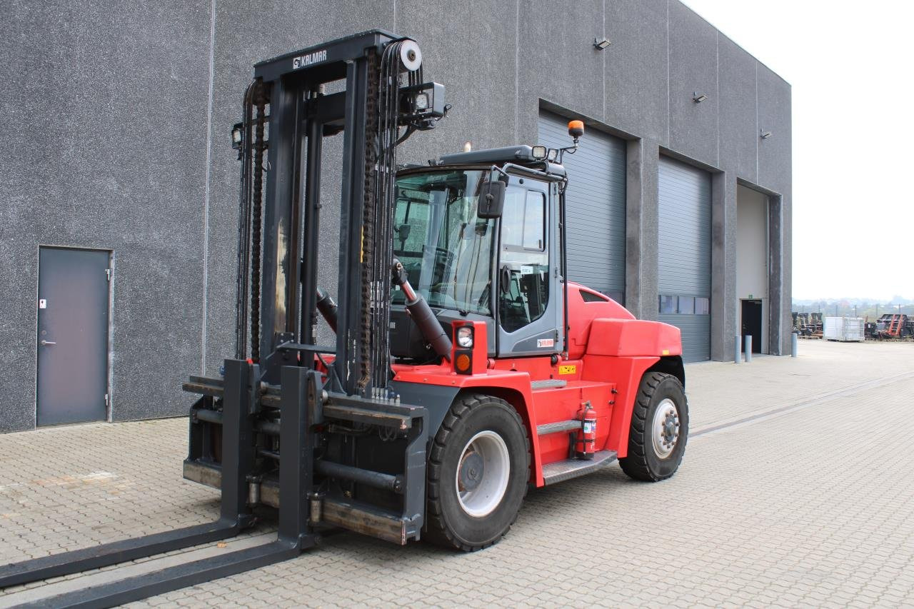 Kalmar DCG100-6 - Dyzelinis krautuvas: foto 2 Kalmar DCG100-6 - Dyzelinis krautuvas: foto 2