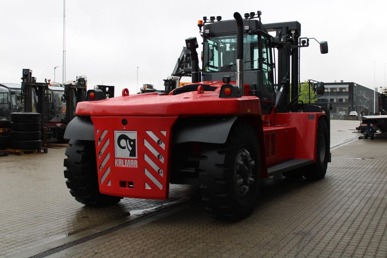 Kalmar DCG330-12LB - Konteinerių krautuvas: foto 3 Kalmar DCG330-12LB - Konteinerių krautuvas: foto 3
