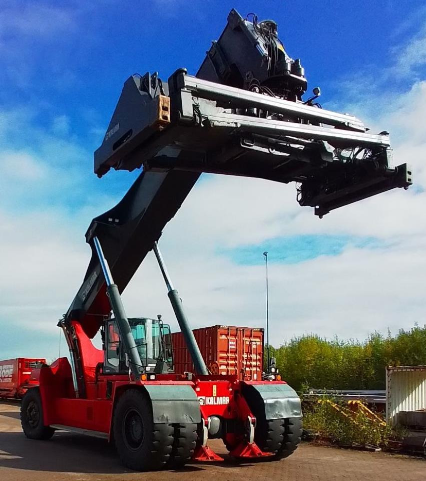 Kalmar DRG450-75C5XS - Stelažų krautuvas: foto 1 Kalmar DRG450-75C5XS - Stelažų krautuvas: foto 1