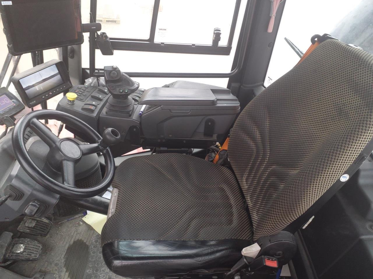 Kalmar DRG450-75C5XS - Stelažų krautuvas: foto 4 Kalmar DRG450-75C5XS - Stelažų krautuvas: foto 4