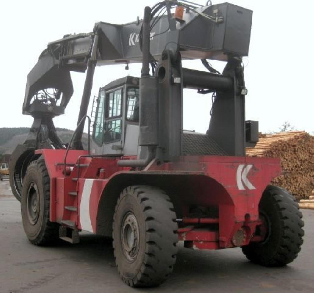 Kalmar RTD1523 - Stelažų krautuvas: foto 3 Kalmar RTD1523 - Stelažų krautuvas: foto 3