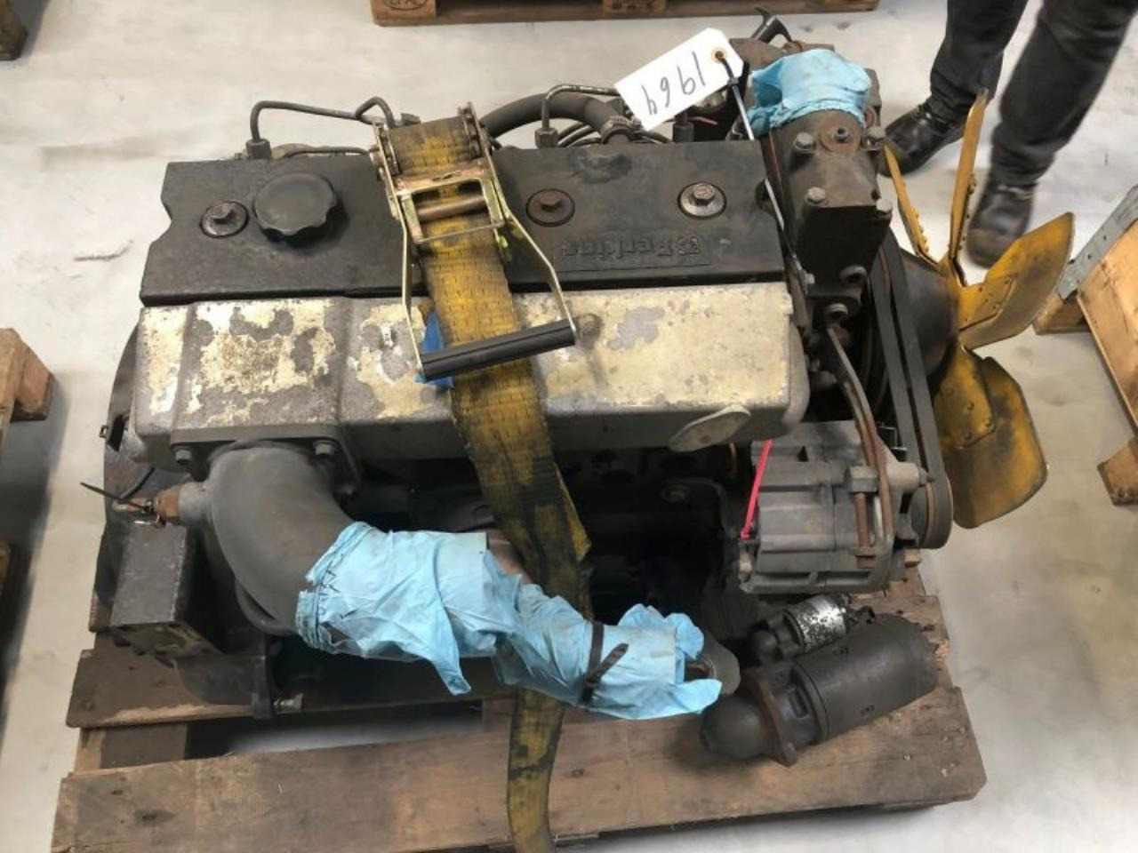 Perkins 1104T - Variklis: foto 1 Perkins 1104T - Variklis: foto 1