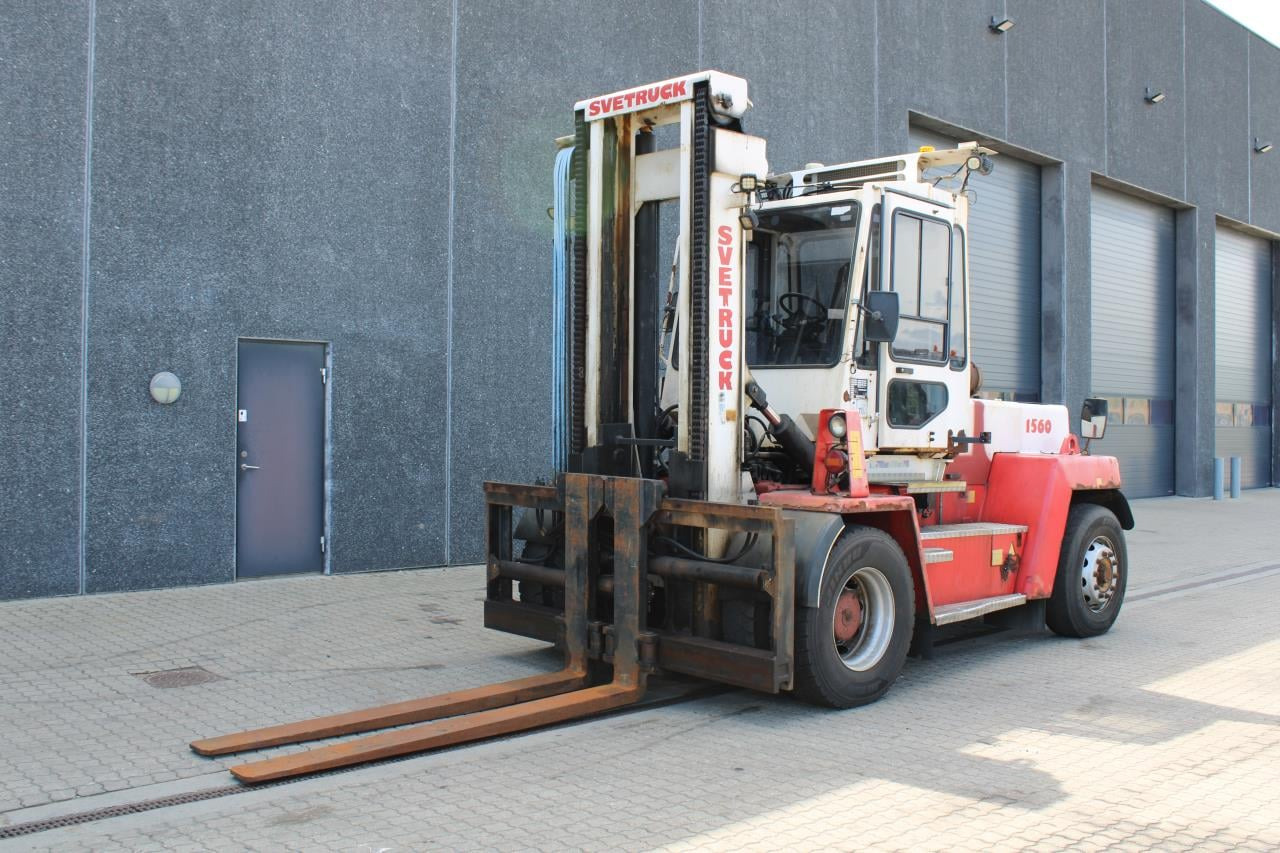 SveTruck 1560 - Dyzelinis krautuvas: foto 2 SveTruck 1560 - Dyzelinis krautuvas: foto 2