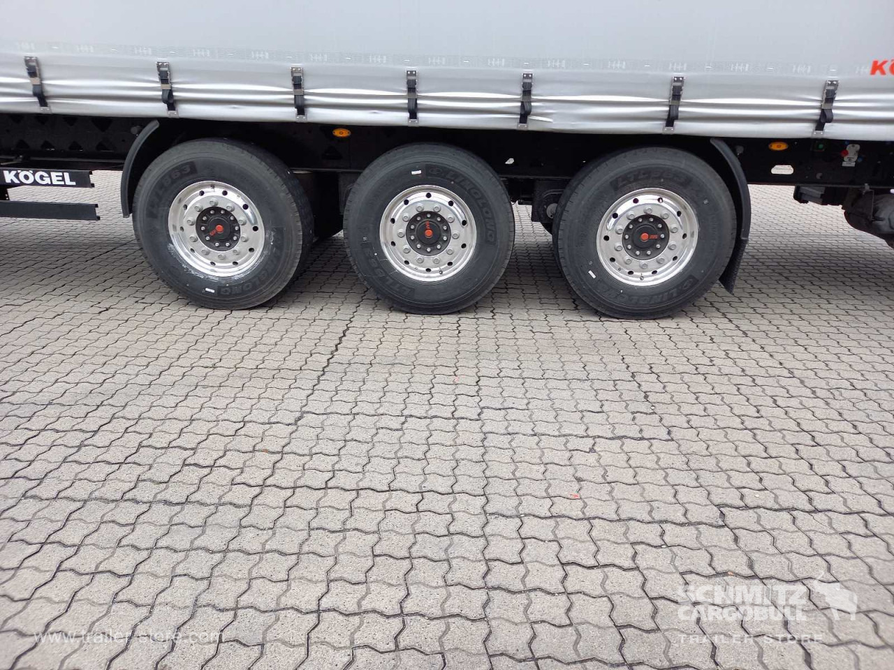 KOEGEL Auflieger Curtainsider Coil - Tentinė puspriekabė: foto 5 KOEGEL Auflieger Curtainsider Coil - Tentinė puspriekabė: foto 5