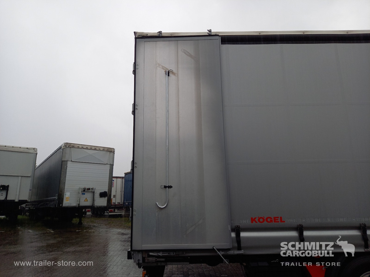 KOEGEL Auflieger Curtainsider Mega - Tentinė puspriekabė: foto 4 KOEGEL Auflieger Curtainsider Mega - Tentinė puspriekabė: foto 4