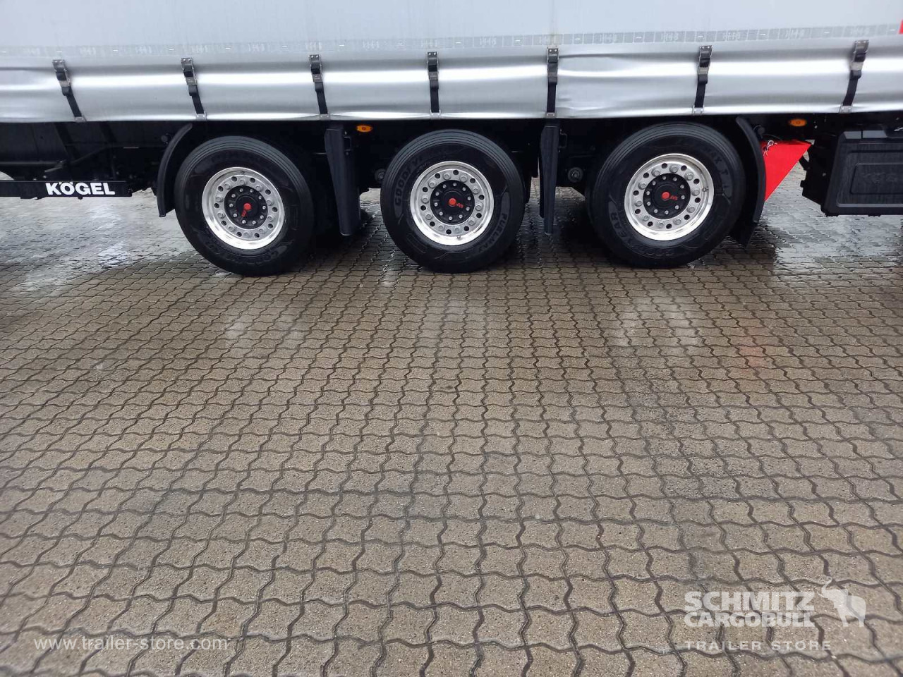 KOEGEL Auflieger Curtainsider Mega - Tentinė puspriekabė: foto 5 KOEGEL Auflieger Curtainsider Mega - Tentinė puspriekabė: foto 5