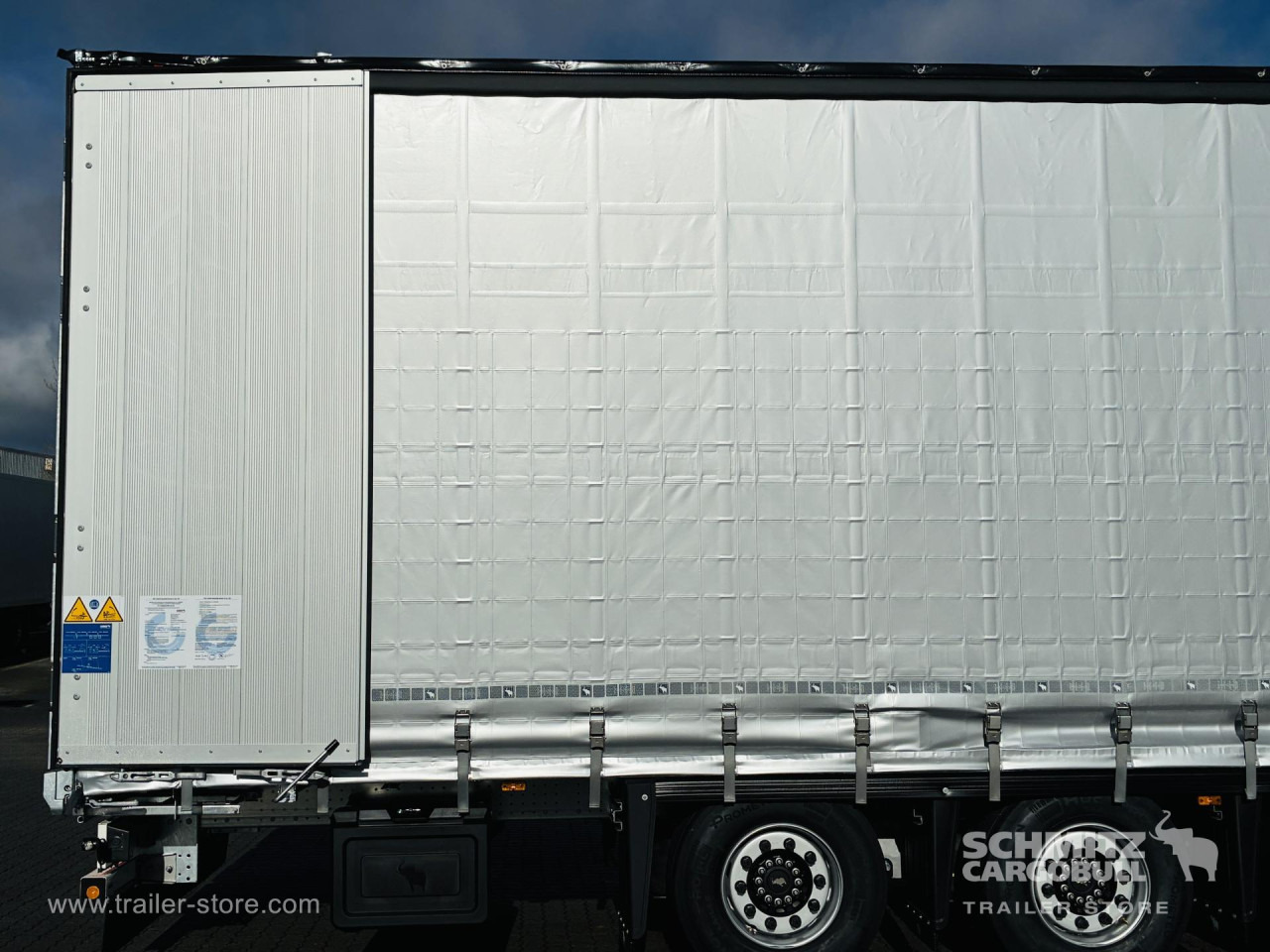 SCHMITZ Auflieger Curtainsider Mega - Tentinė puspriekabė: foto 4 SCHMITZ Auflieger Curtainsider Mega - Tentinė puspriekabė: foto 4