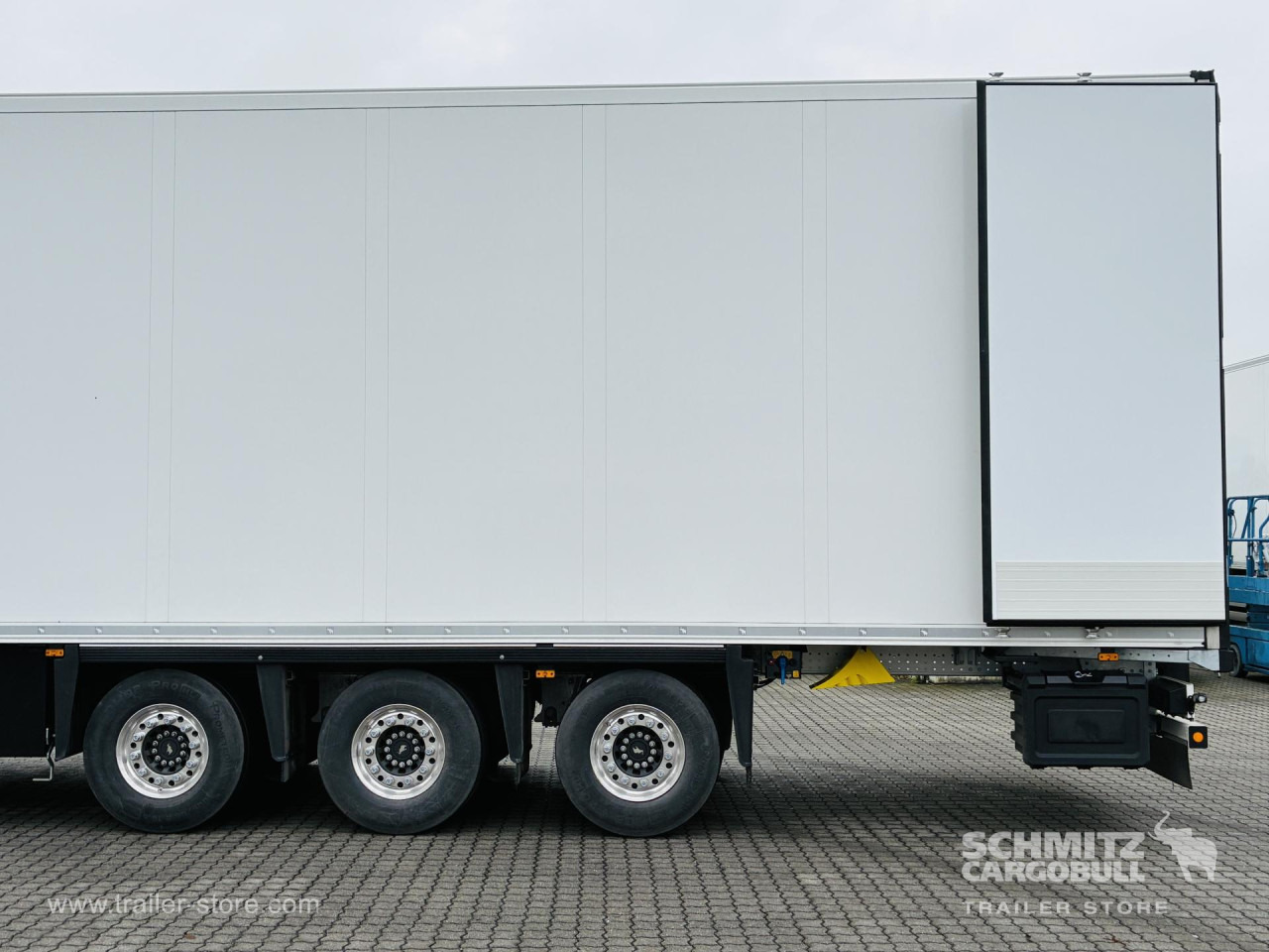 SCHMITZ Auflieger Tiefkühler Mega Double deck - Izoterminis puspriekabė: foto 3 SCHMITZ Auflieger Tiefkühler Mega Double deck - Izoterminis puspriekabė: foto 3