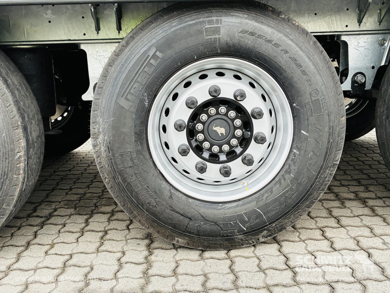 SCHMITZ Auflieger Tiefkühler Standard Double deck - Izoterminis puspriekabė: foto 5 SCHMITZ Auflieger Tiefkühler Standard Double deck - Izoterminis puspriekabė: foto 5