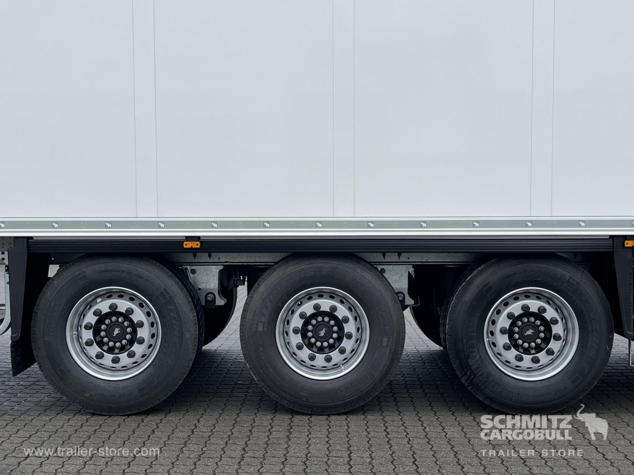 SCHMITZ Auflieger Tiefkühler Standard Double deck - Izoterminis puspriekabė: foto 2 SCHMITZ Auflieger Tiefkühler Standard Double deck - Izoterminis puspriekabė: foto 2