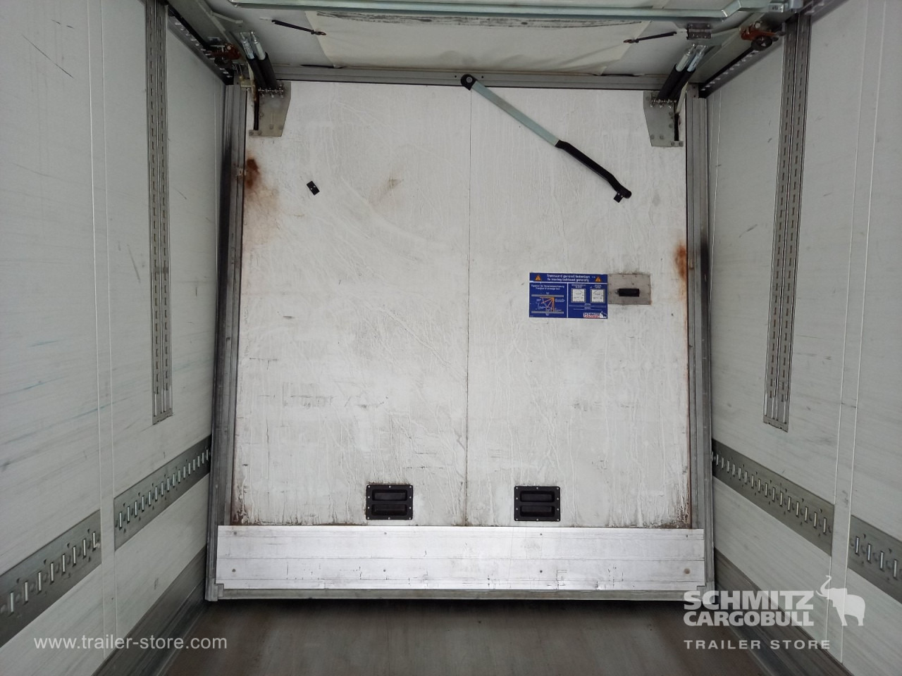 SCHMITZ Auflieger Tiefkühler Standard Double deck - Izoterminis puspriekabė: foto 5 SCHMITZ Auflieger Tiefkühler Standard Double deck - Izoterminis puspriekabė: foto 5