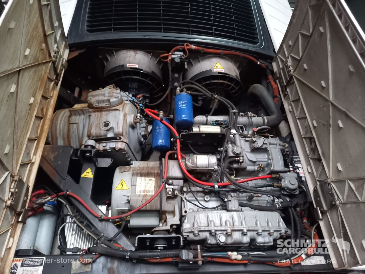 SCHMITZ Auflieger Tiefkühler Standard Double deck - Izoterminis puspriekabė: foto 4 SCHMITZ Auflieger Tiefkühler Standard Double deck - Izoterminis puspriekabė: foto 4