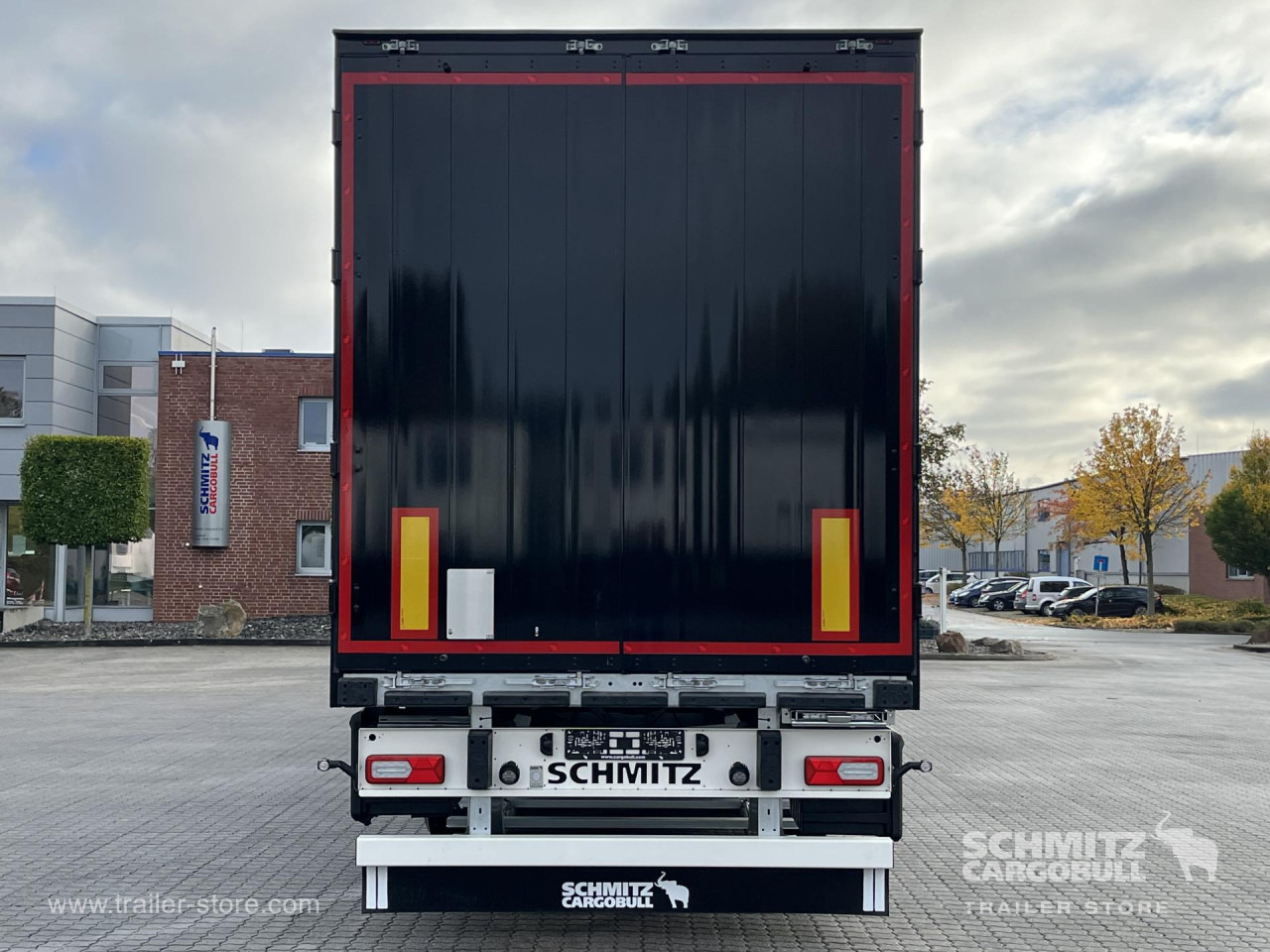 SCHMITZ Auflieger Trockenfrachtkoffer Standard - Furgonas puspriekabė: foto 4 SCHMITZ Auflieger Trockenfrachtkoffer Standard - Furgonas puspriekabė: foto 4