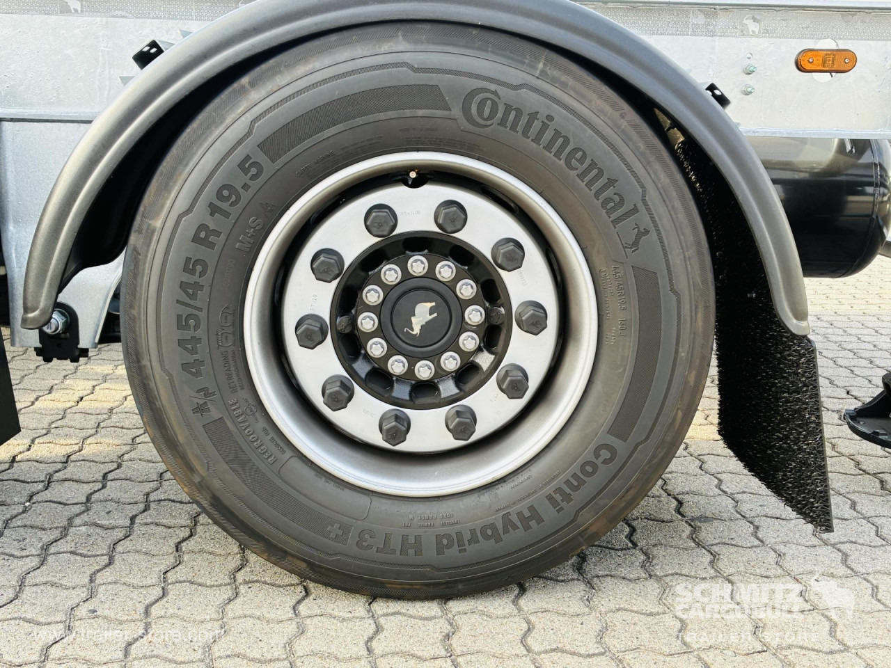SCHMITZ Zentralachsanhänger Wechselfahrgestell - Konteineris-vežimus/ Sukeisti kūną priekaba: foto 2 SCHMITZ Zentralachsanhänger Wechselfahrgestell - Konteineris-vežimus/ Sukeisti kūną priekaba: foto 2