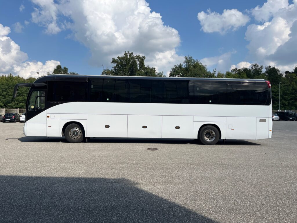 N.2 IVECO MAGELYS – Anno 2019 - Turistinis autobusas: foto 1 N.2 IVECO MAGELYS – Anno 2019 - Turistinis autobusas: foto 1