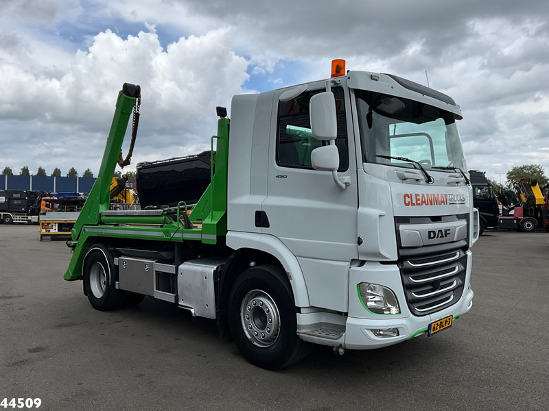 DAF FA CF 450 VDL 14 Ton portaalarmsysteem - Nuožulnaus pakėlimo ant platformos sunkvežimis: foto 2 DAF FA CF 450 VDL 14 Ton portaalarmsysteem - Nuožulnaus pakėlimo ant platformos sunkvežimis: foto 2