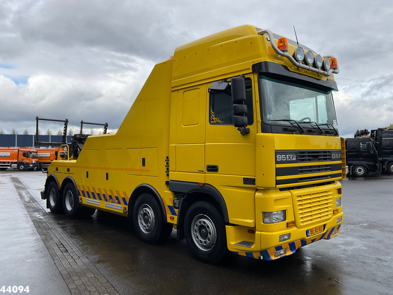 DAF FAD XF 430 8x4 Manual Steel JIGE Recovery truck - Evakuatorius: foto 5 DAF FAD XF 430 8x4 Manual Steel JIGE Recovery truck - Evakuatorius: foto 5