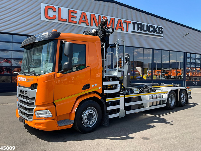 DAF FAN XD 450 Euro 6 HMF 23 Tonmeter laadkraan - Hook-lift sunkvežimis, Sunkvežimis su kranu: foto 2 DAF FAN XD 450 Euro 6 HMF 23 Tonmeter laadkraan - Hook-lift sunkvežimis, Sunkvežimis su kranu: foto 2