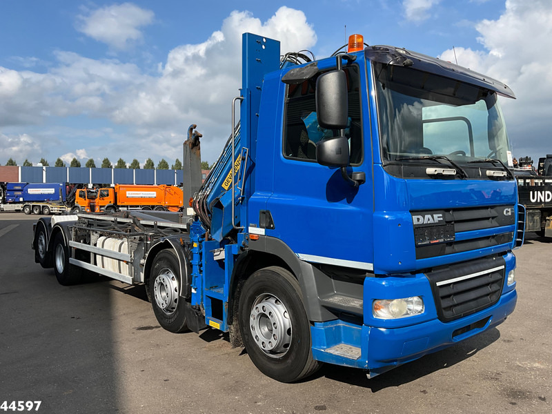 DAF FAX 85 CF 360 8x2 Euro 5 Hiab 16 Tonmeter laadkraan - Hook-lift sunkvežimis, Sunkvežimis su kranu: foto 3 DAF FAX 85 CF 360 8x2 Euro 5 Hiab 16 Tonmeter laadkraan - Hook-lift sunkvežimis, Sunkvežimis su kranu: foto 3