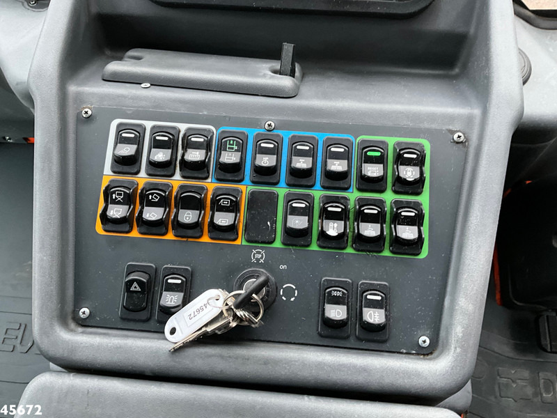 Dulevo 6000T Euro 6 met 3-e borstel lizingą Dulevo 6000T Euro 6 met 3-e borstel: foto 16 Dulevo 6000T Euro 6 met 3-e borstel lizingą Dulevo 6000T Euro 6 met 3-e borstel: foto 16